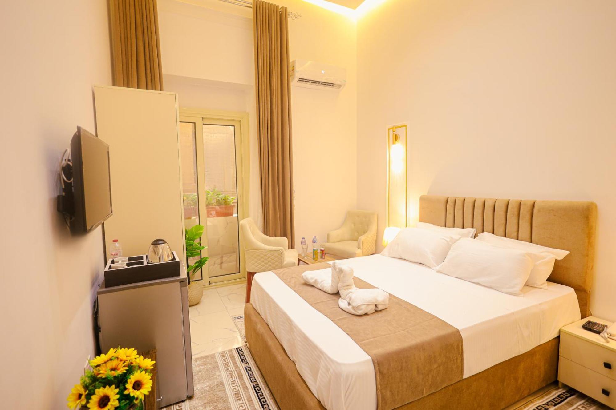 Victory Downtown Boutique Hotel